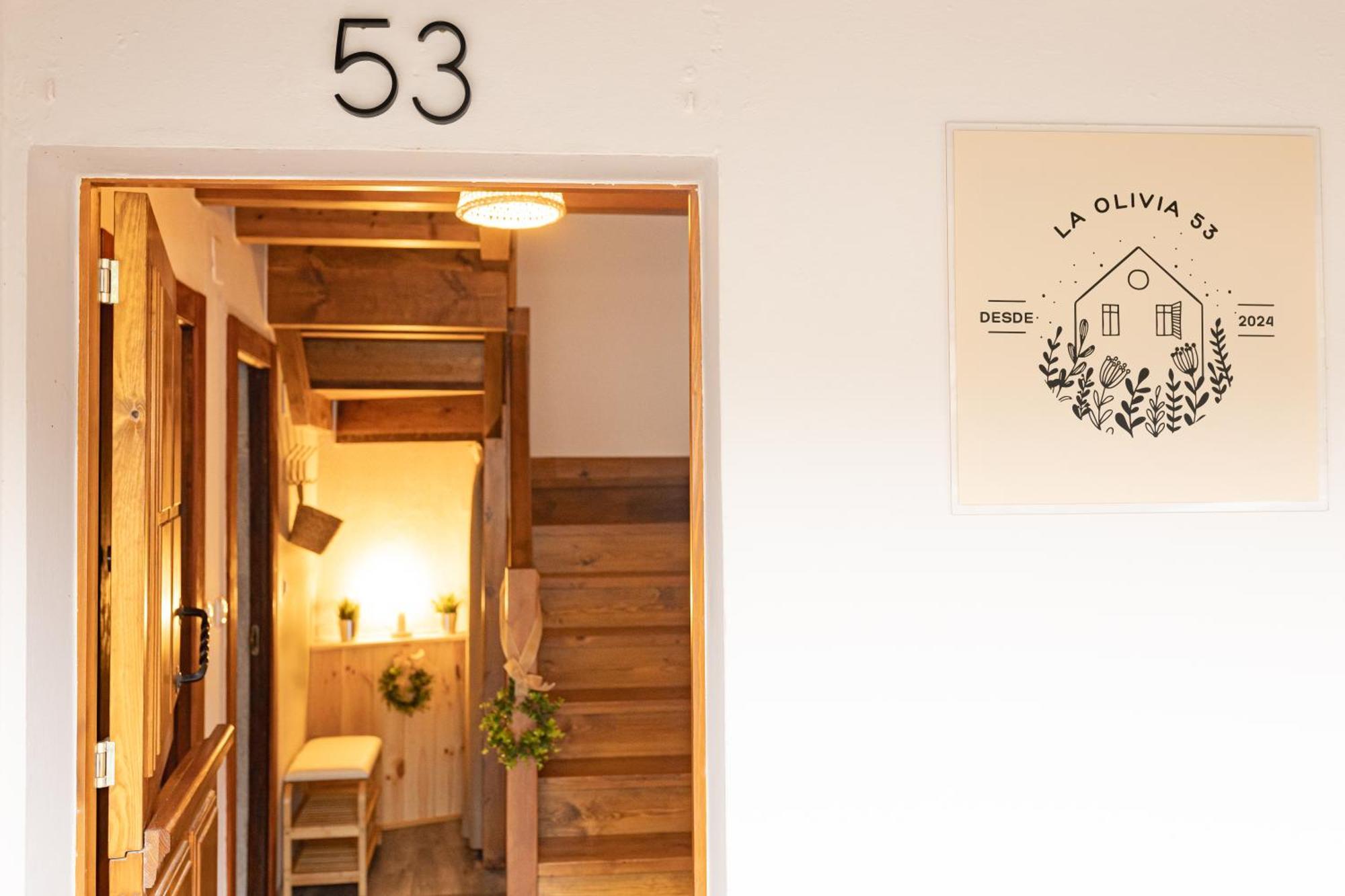 Willa La Olivia 53 Boutique Con Zona Chill Out Exterior Onís Zewnętrze zdjęcie